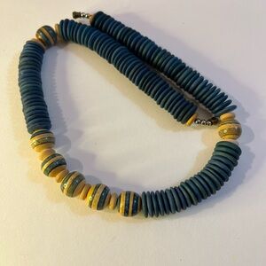 Wooden choker necklace